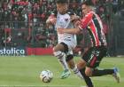 Colón no pudo con Chacarita qué terminó jugando con 9