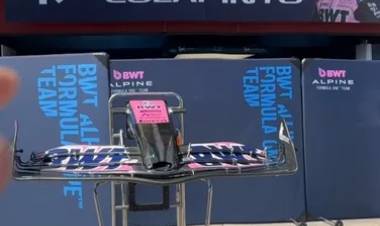 El cartel de Colapinto y su monoplaza ya están presentes en Imola