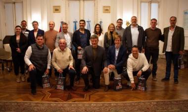 El municipio reconoció a los clubes rosarinos que fueron sede de los Jadar 2025