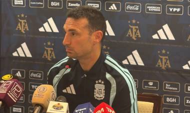 Scaloni, antes del partido con Angola: "Messi en principio va a jugar"