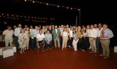 La Municipalidad agasajó a los padrinos de la ciudad y los sponsors de los Jadar