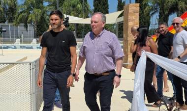 Con la presencia del Gobernador Pullaro se inauguró la Puesta en Valor del Parque Municipal de San Guillermo