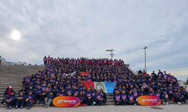 Santa Fe recibió la Copa Campeón Nacional por su desempeño en los Juegos Nacionales Evita 2025