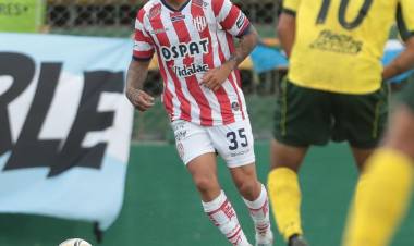 Defensa y Justicia se hizo fuerte con diez, venció a Unión y sigue invicto