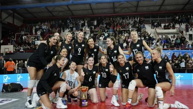 Las Panteras derrotaron a Bulgaria en sets corridos en Santa Fe