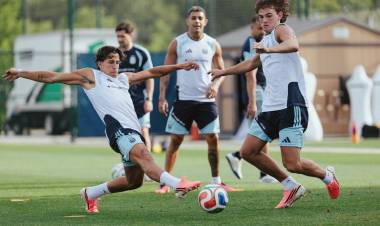 Con la presencia de Messi, Argentina se entrenó con la mirada puesta en Austria