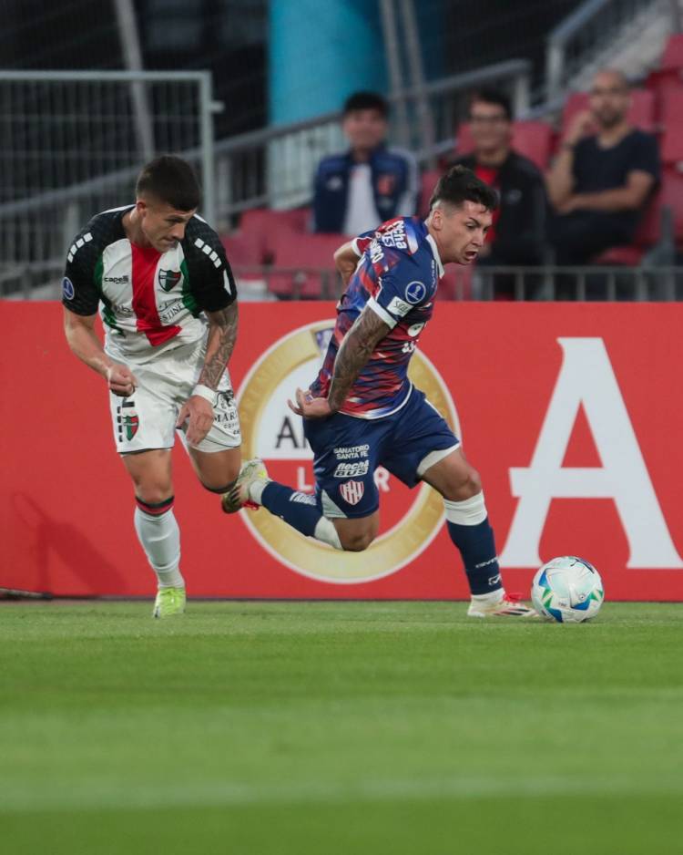 Palestino golpeó en los momentos indicados y venció a Unión por 2-0