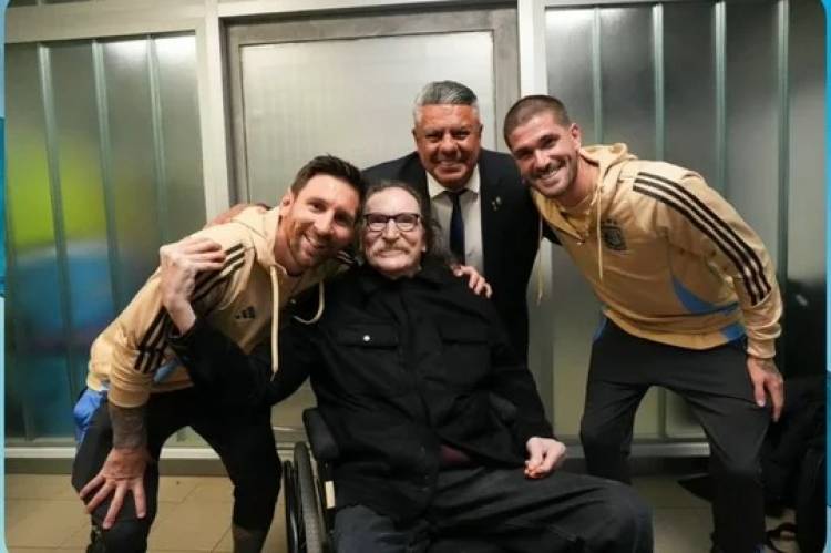 El encuentro entre Charly García, Leo Messi, Rodrigo de Paul y "Chiqui" Tapia