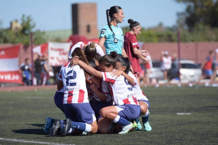 Unión le ganó a Lanús y logró un histórico ascenso a Primera