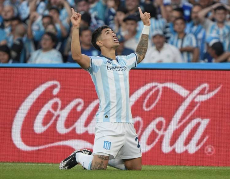 Racing le ganó a River por 3 a 2 y clasificó a los cuartos de final del Torneo Clausura 2025