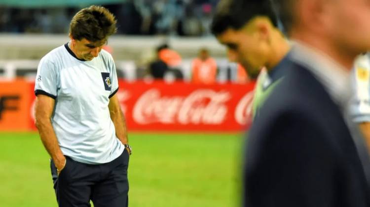 Costas, decepcionado por la final: "Me quedo en deuda"