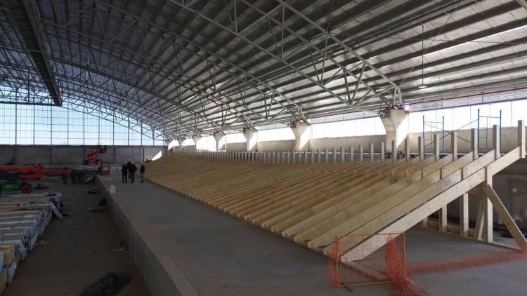 Provincia comenzó el montaje de la pista de madera del nuevo velódromo de Rafaela que albergará los Juegos Suramericanos*